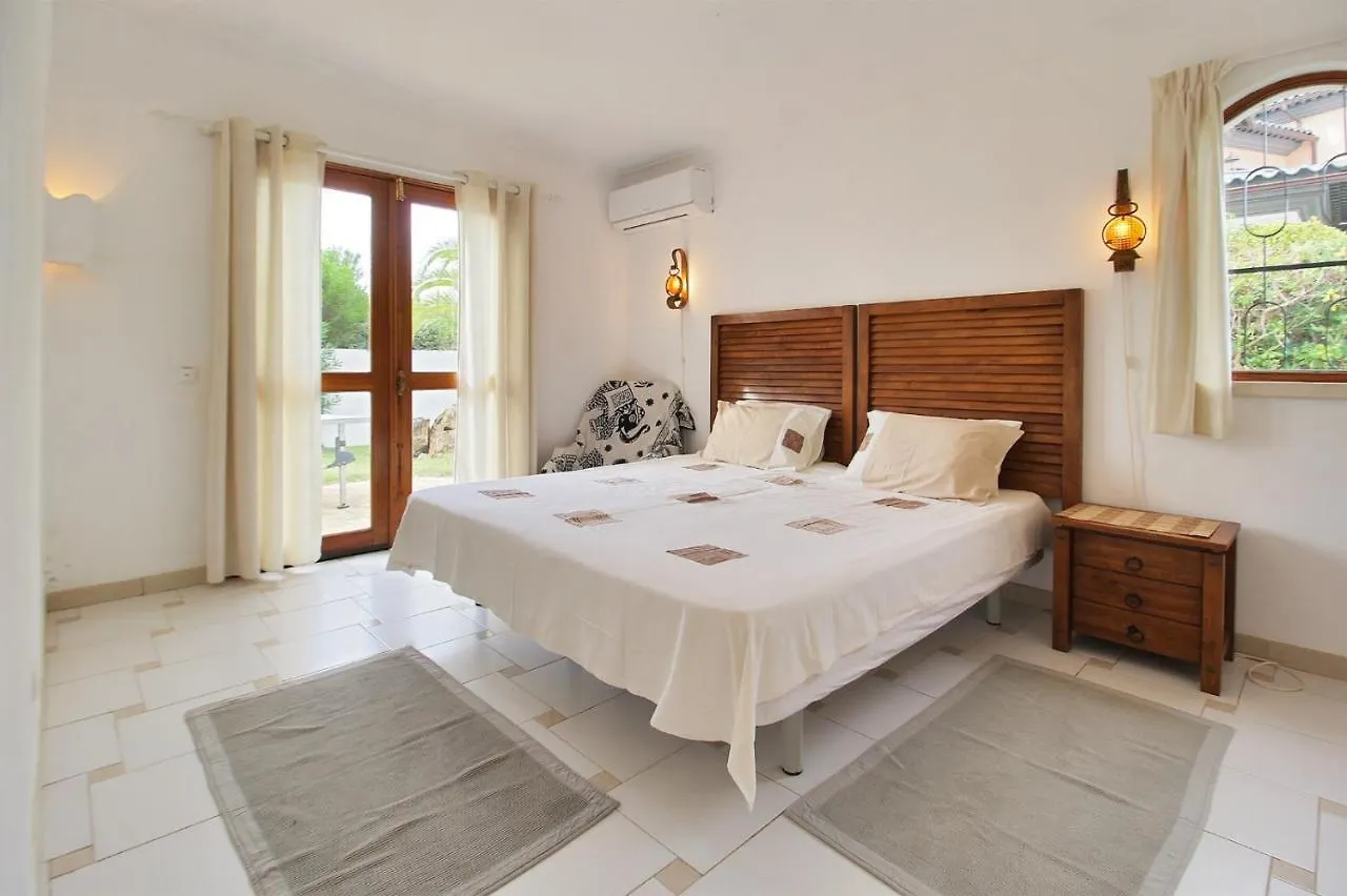 Casa Francisco : Family Villa With Private Pool. Near To Beach Albufeira Portugal